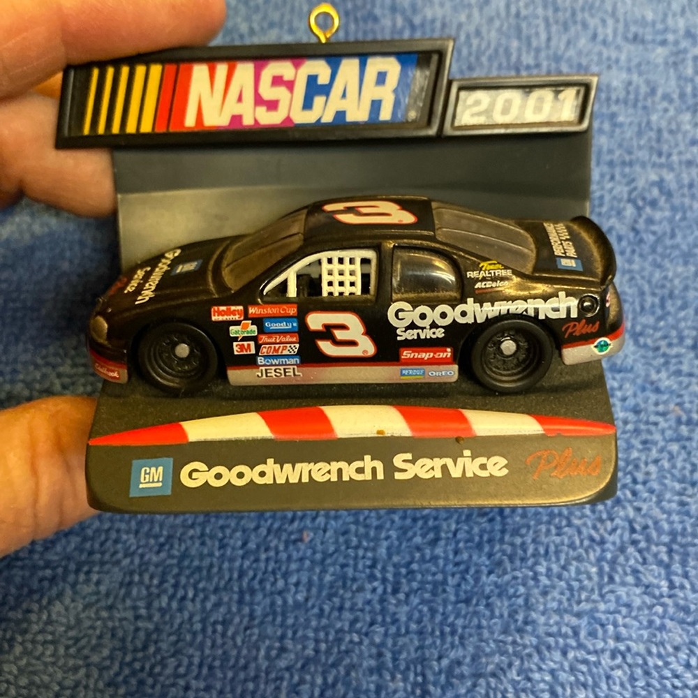 Dale Earnhardt Christmas tree ornament 2001 champion car